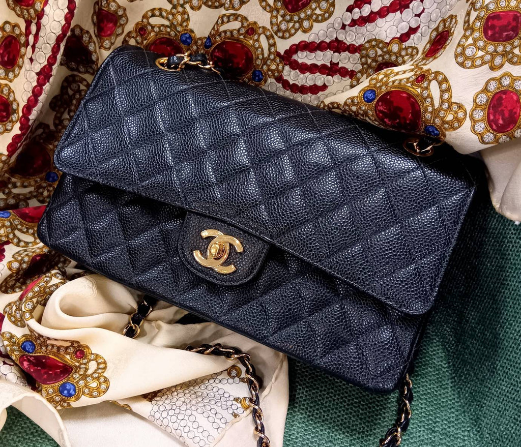 Too Classic to Resor? Why True Fashion Insiders Choose CHANEL Caviar