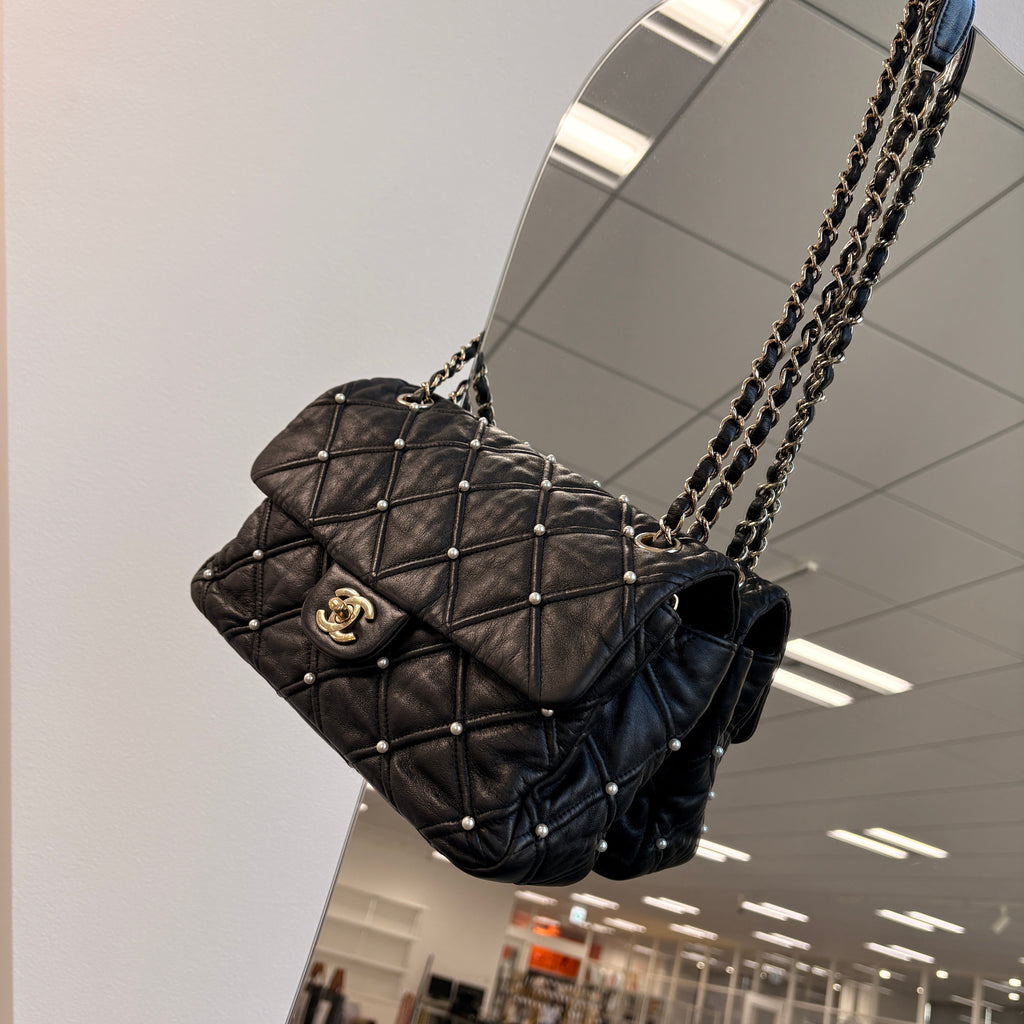 Rare CHANEL Matelassé Pearl Chain Shoulder Bag in Black Leather