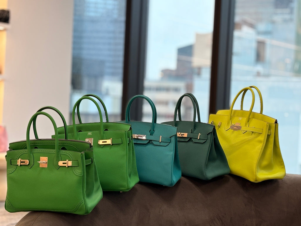 Hermès Birkin in Green : Depth Over Display