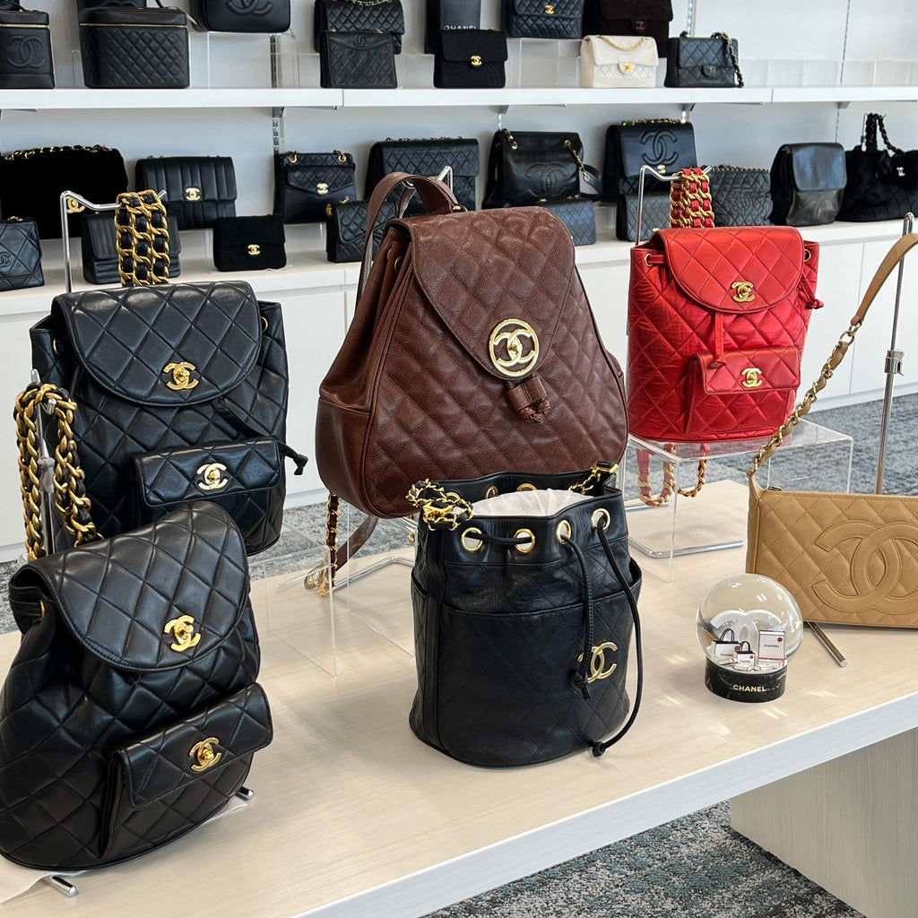 Generating your presentation on Vintage Chanel Bags...