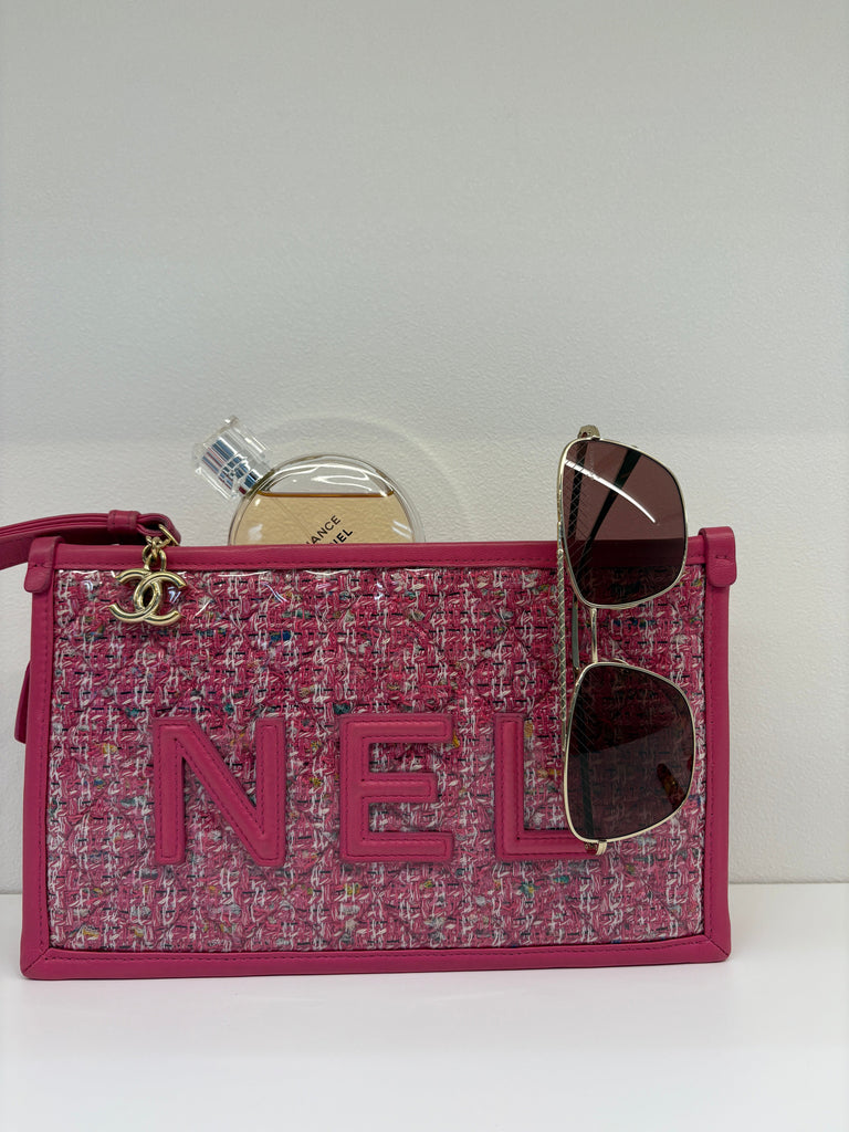 Chanel Pink Tweed Logo Clutch from 2019 Spring-Summer Collection