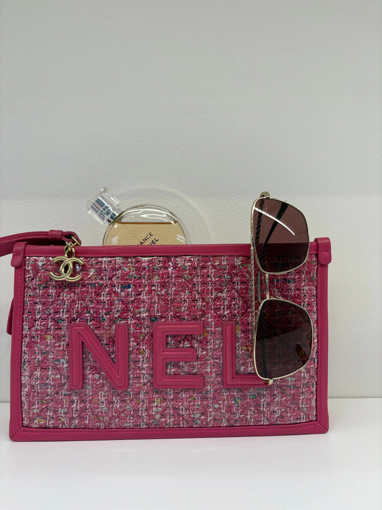 Chanel Pink Tweed Logo Clutch from 2019 Spring-Summer Collection - PURPOSE