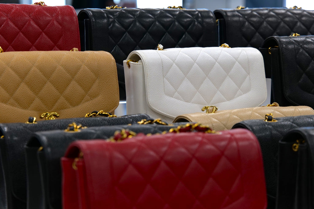 The Timeless Appeal of the Chanel Diana Flap Bag – A Vintage Icon Loved Worldwide