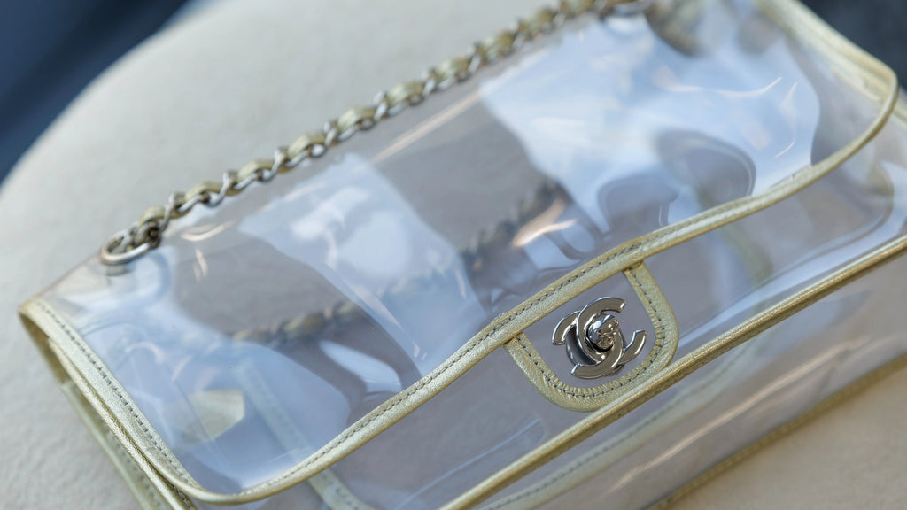 The Coolest Transparent Shoulder Bag: Chanel Edition!