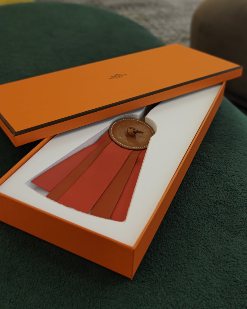 Elevate Your Birkin / Hermès Paddock Flot Charm in Milo & Vache Hunte
