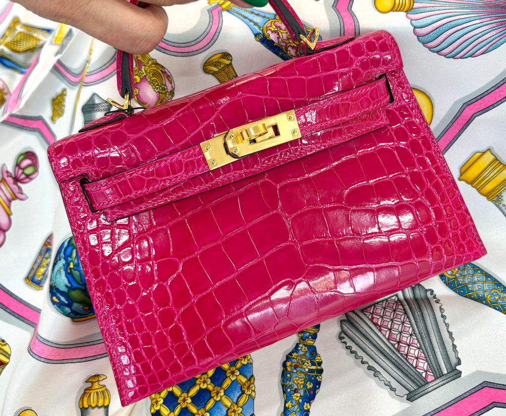 Hermès Mini Kelly 2 Framboise Crocodile – Rare Vintage with CITES