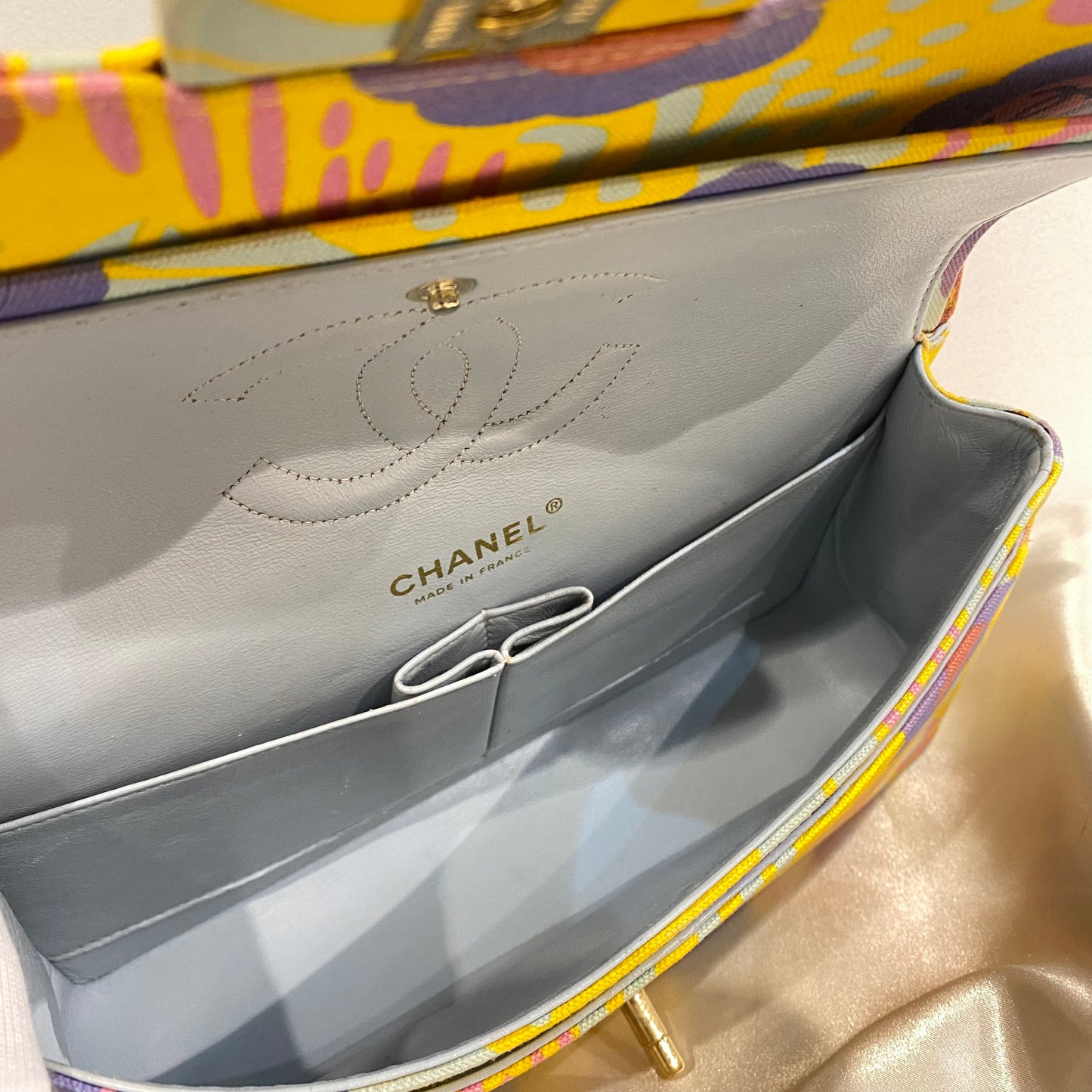 CHANEL VINTAGE CLASSIC FLAP MEDIUM CHAIN SHOULDER BAG FLOWER PRINT YELLOW LIGHTBLUE CANVAS 90215300