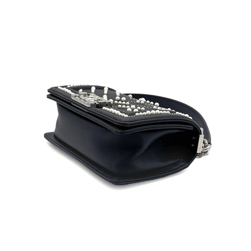 CHANEL PEARL BOYCHANEL SMALL CHAIN SHOULDER BAG BLACK LEATHER 90208965 - PURPOSE