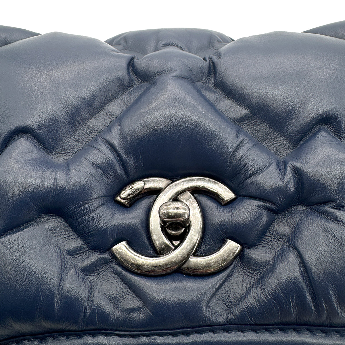 CHANEL BUBBLE QUILT CHAIN SHOULDER BAG BLUE CALF LEATHER 90213935
