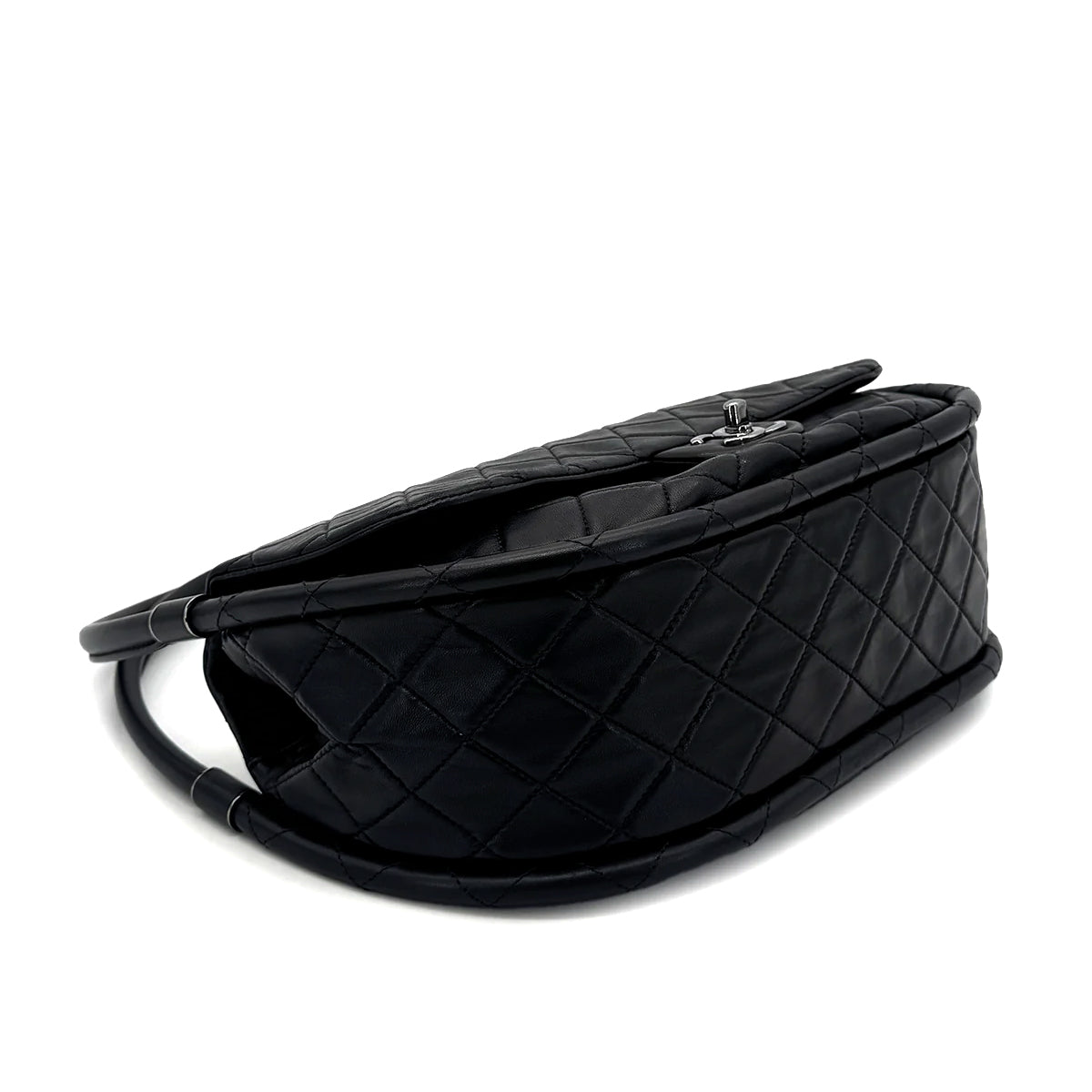 CHANEL HULA HOOP CROSS HAND BAG BLACK LAMB SKIN 90219238