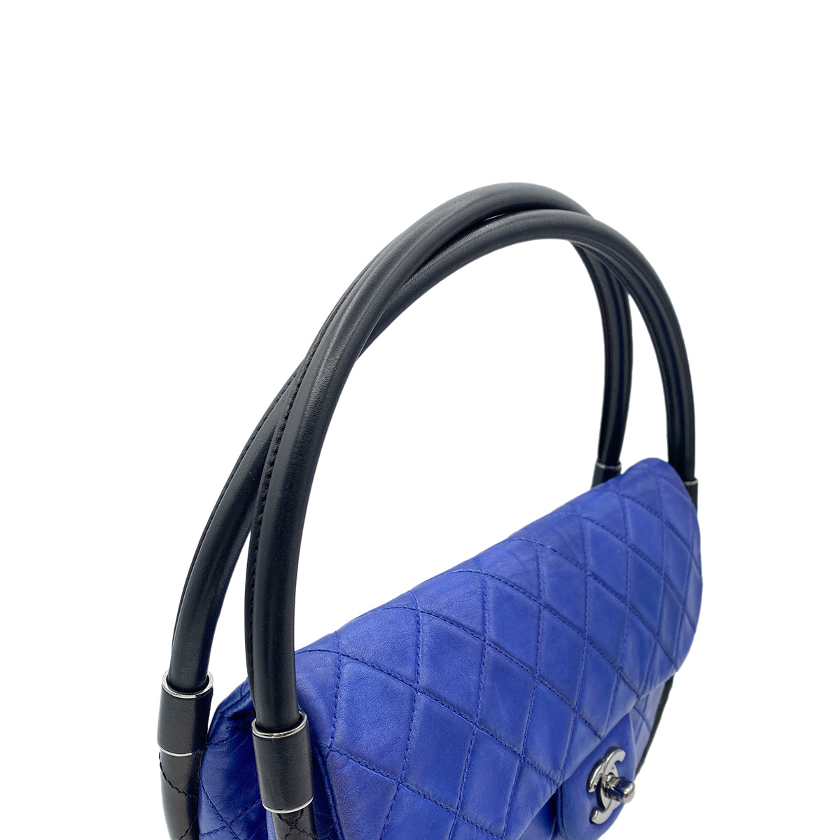 CHANEL HULA HOOP CROSS HAND BAG BLUE BLACK LAMB SKIN 90223218