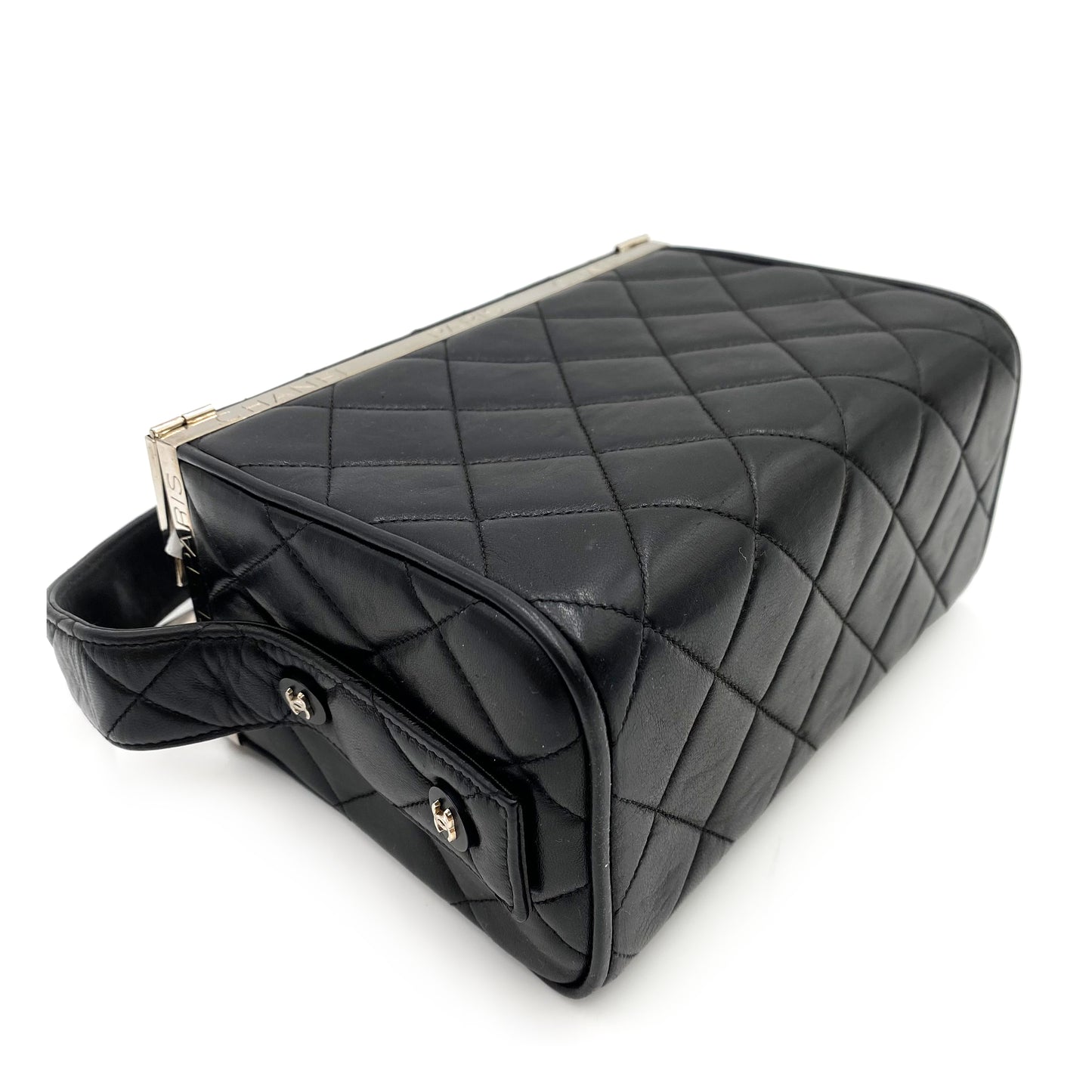 CHANEL VINTAGE HAND BAG BLACK LAMB SKIN 90228457