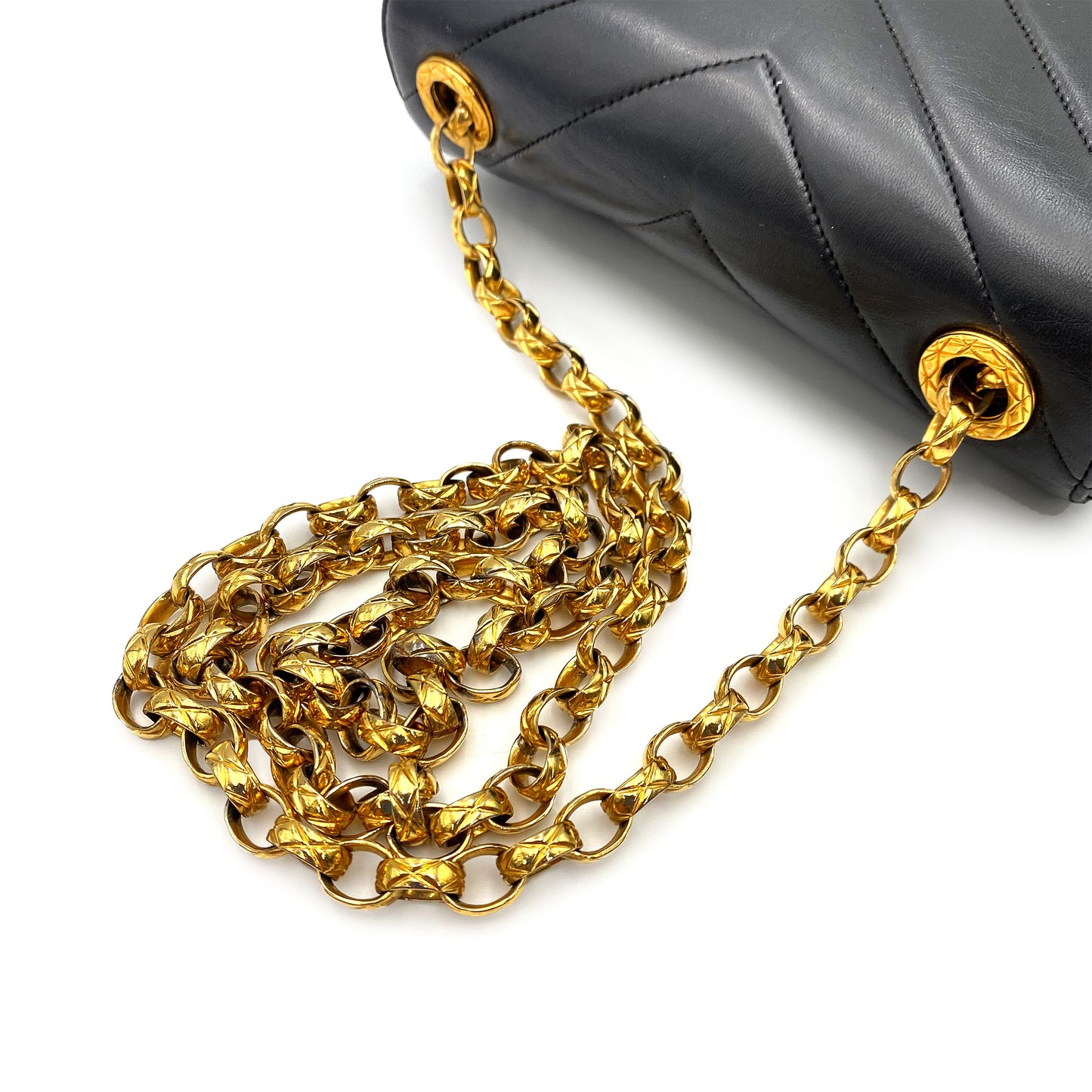 CHANEL VINTAGE CHEVRON BIJOU CHAIN SHOULDER BAG BLACK LAMB SKIN 902226793