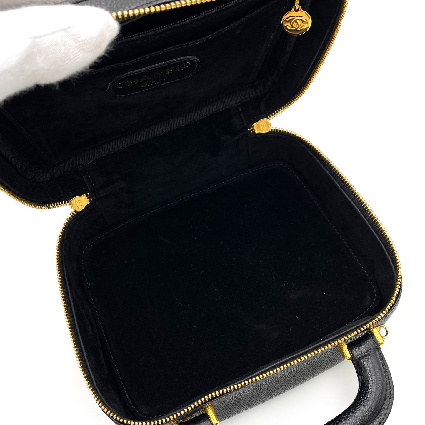 CHANEL VINTAGE 2WAY VANITY HAND SHOULDER BAG BLACK CAVIAR SKIN 90236243