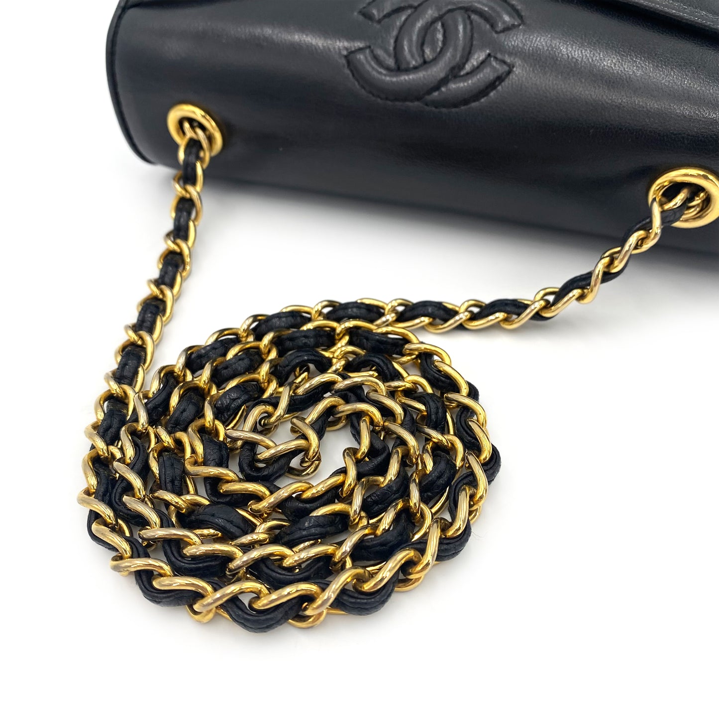 CHANEL VINTAGE MATELASSE CHAIN SHOULDER BAG BLACK LAMB SKIN 90240416