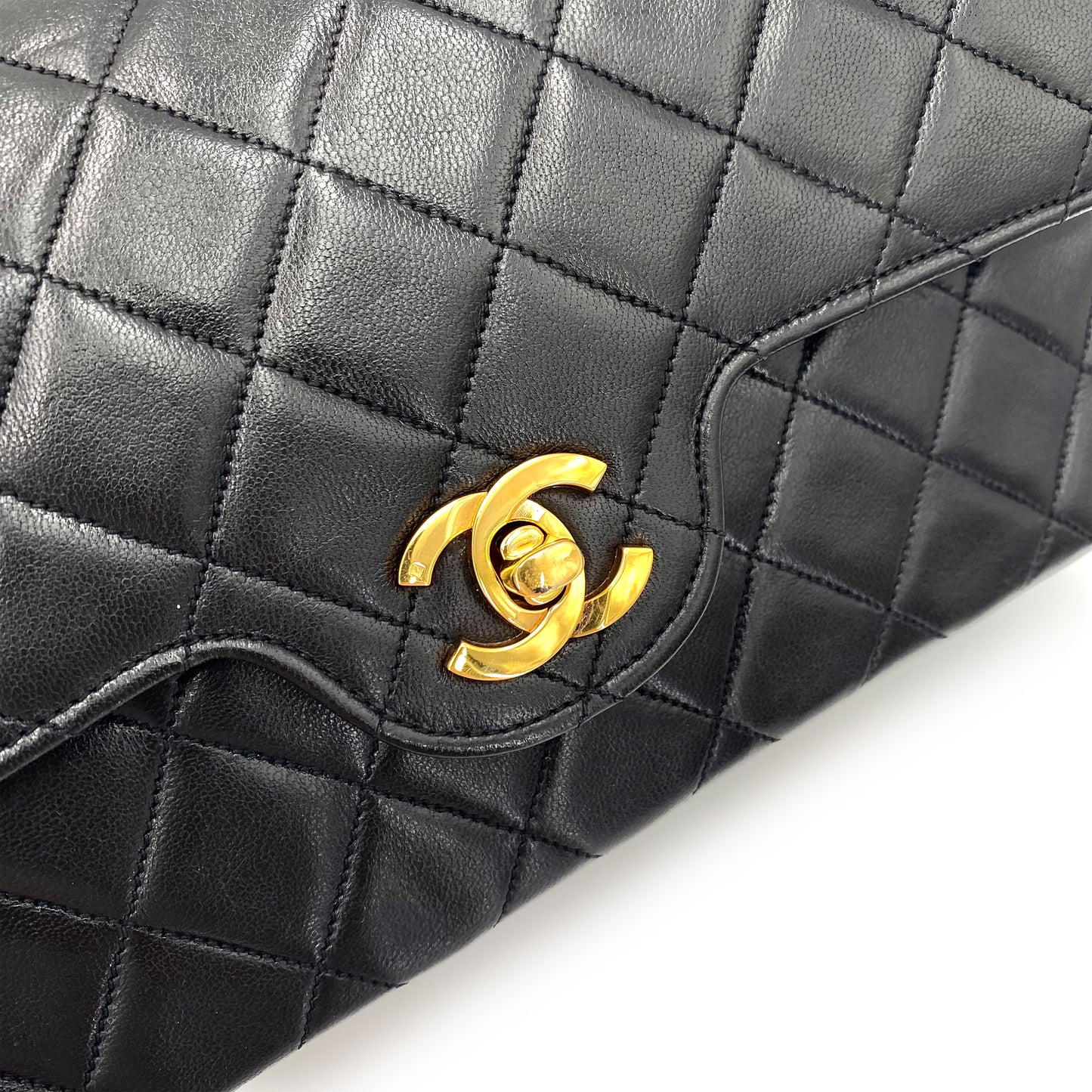CHANEL VINTAGE MATELASSE CHAIN SHOULDER BAG BLACK LAMB SKIN 90240956