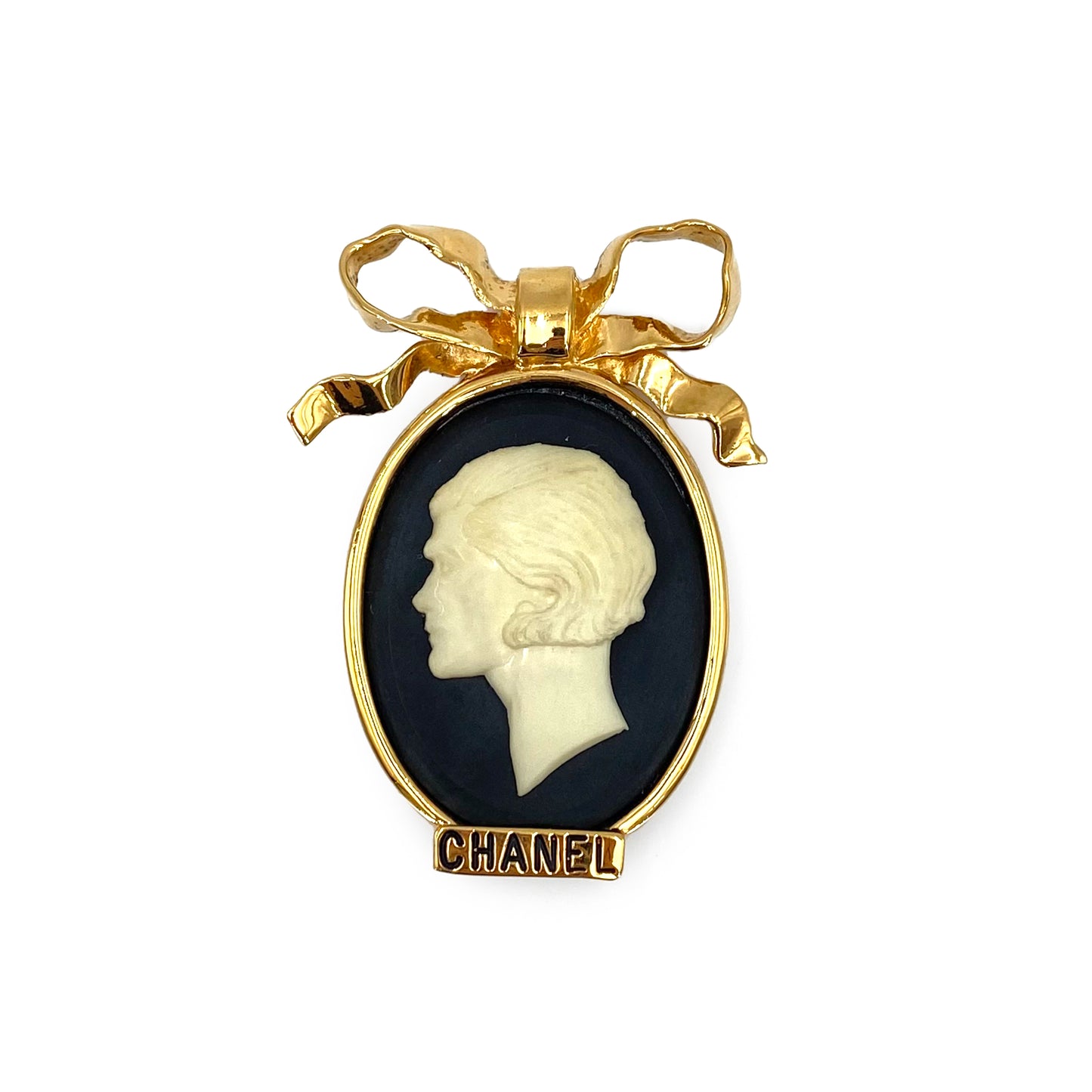 CHANEL VINTAGE BROOCH CAMEO MADEMOISSELE ACCESSORY 90240969