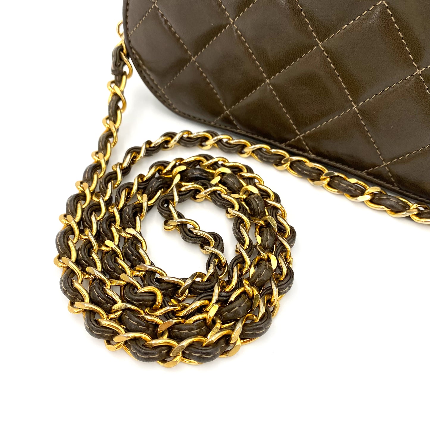CHANEL VINTAGE MATELASSE FRINGE CHAIN SHOULDER BAG KHAKI LAMB SKIN 90241317