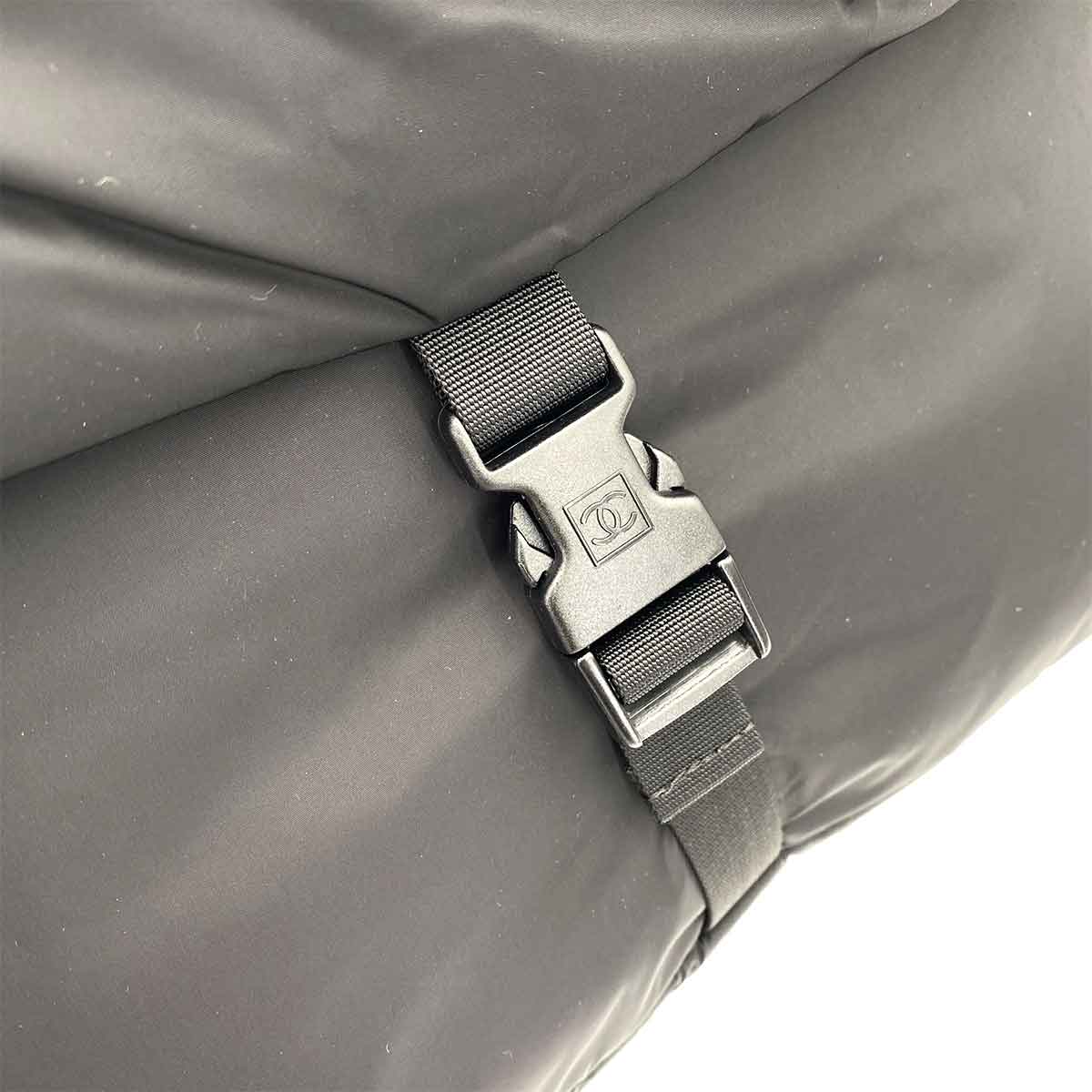CHANEL VINTAGE SPORTS MESSENGER SHOULDER BAG BLACK NYLON 90241627