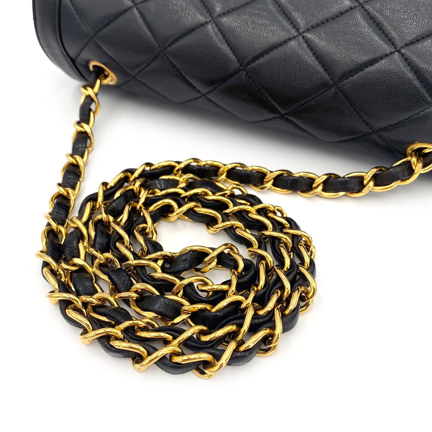 CHANEL VINTAGE MATELASSE CHAIN SHOULDER BAG BLACK LAMB SKIN 90241646