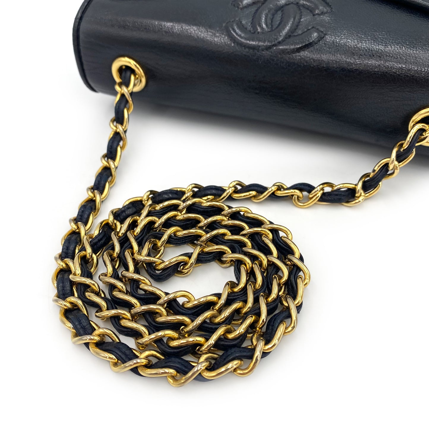 CHANEL VINTAGE MATELASSE CHAIN SHOULDER BAG NAVY LAMB SKIN 90241649