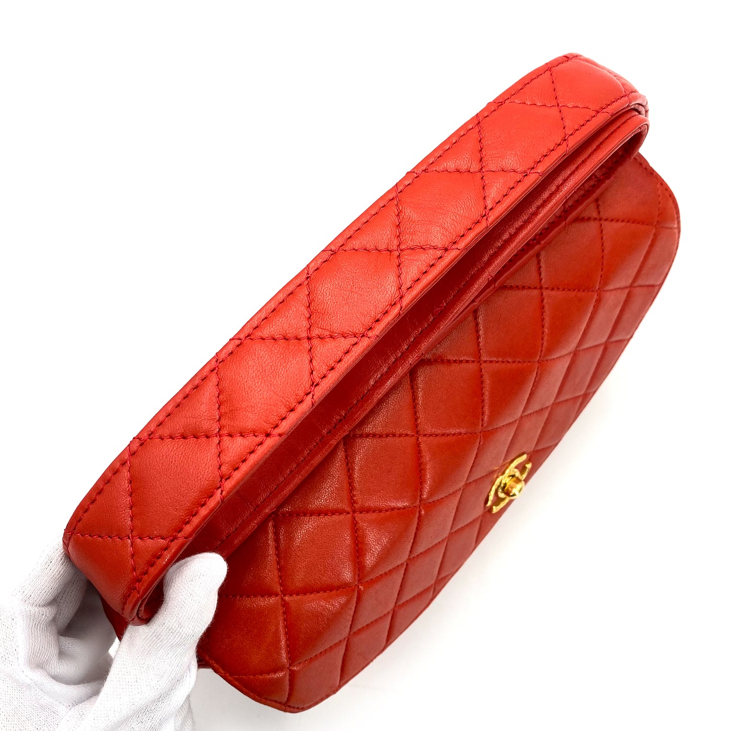 CHANEL VINTAGE MATELASSE SHOULDER BAG RED LAMB SKIN 90241673