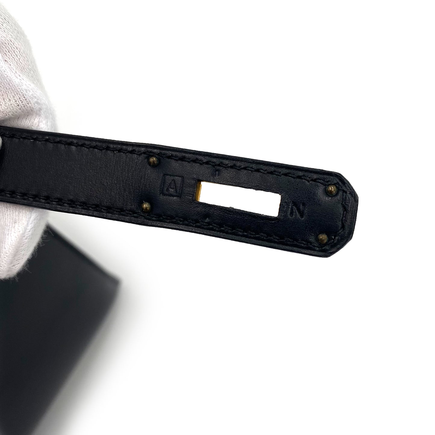 HERMES KELLY 28 SELLIER BLACK BOXCALF HAND SHOULDER BAG □A 90241674