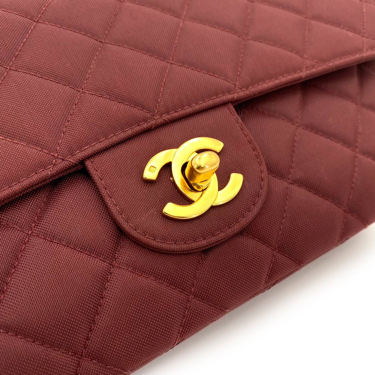 CHANEL VINTAGE MATELASSE CHAIN SHOULDER BAG BORDEAUX NYLON 90241768