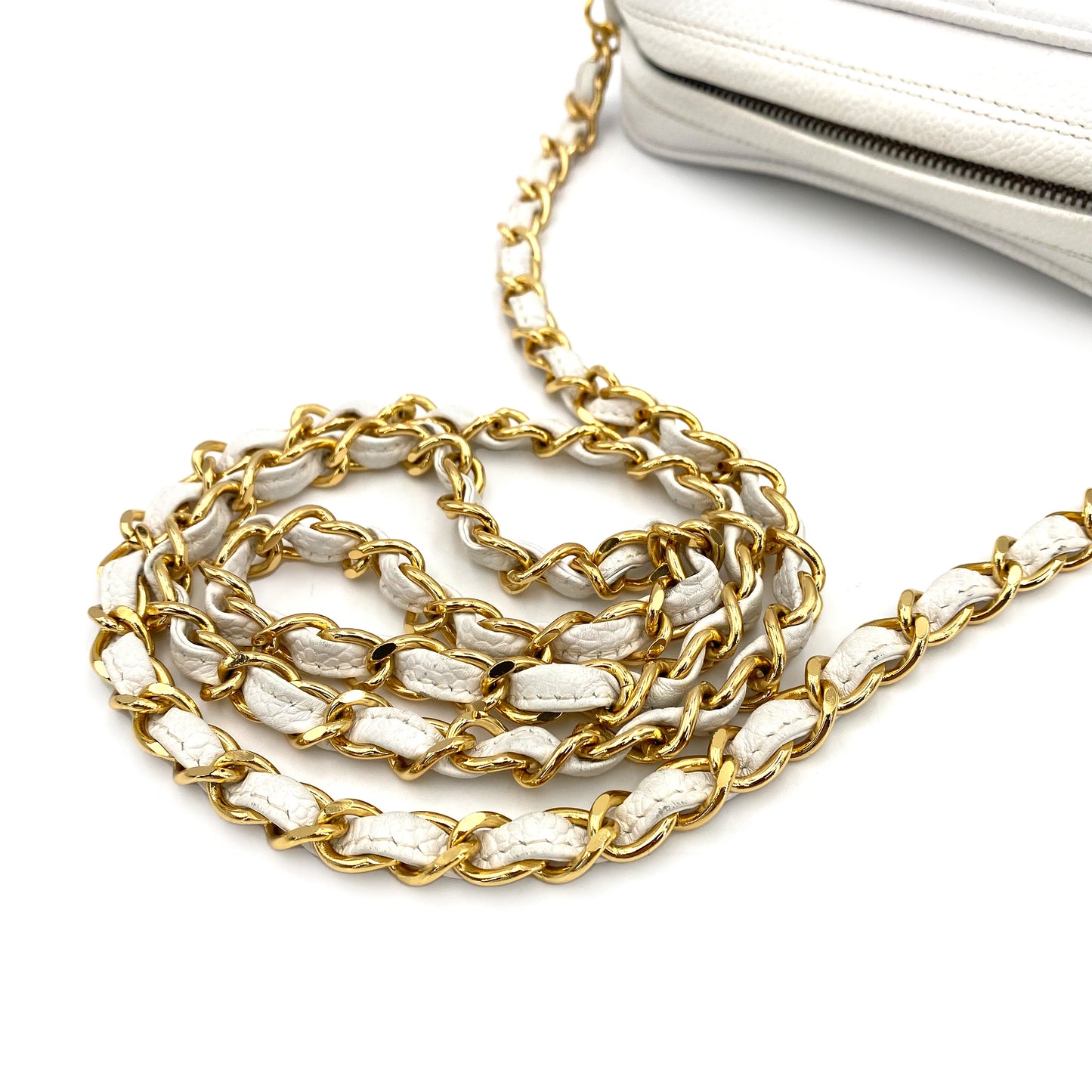 CHANEL VINTAGE MATELASSE CHAIN SHULDER BAG WHITE CAVIAR SKIN 90241782