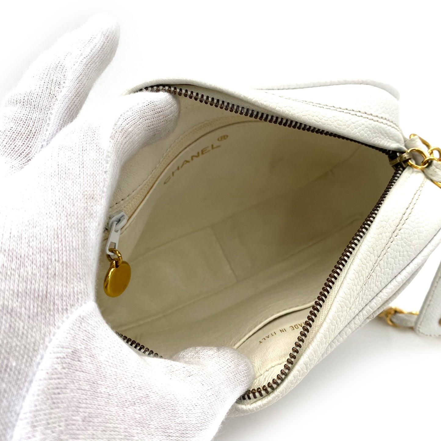 CHANEL VINTAGE MATELASSE CHAIN SHULDER BAG WHITE CAVIAR SKIN 90241782