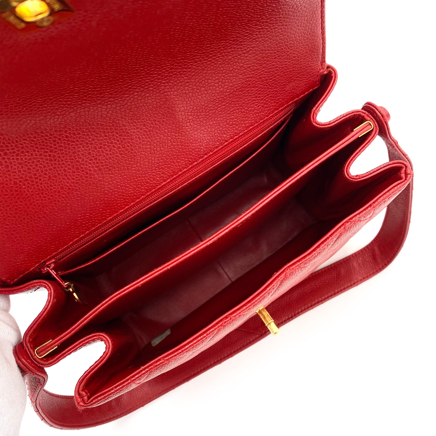 CHANEL VINTAGE MATELASSE SHOULDER BAG RED CAVIAR SKIN 90241793