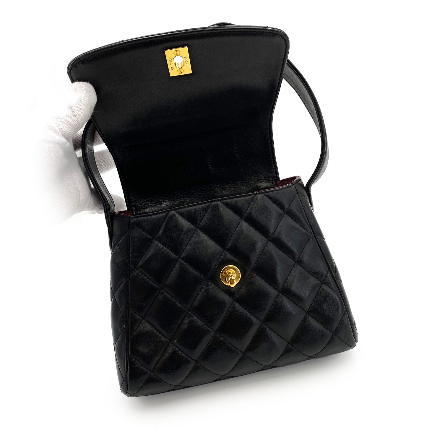 CHANEL VINTAGE MATELASSE HAND BAG BLACK LAMB SKIN 90242116
