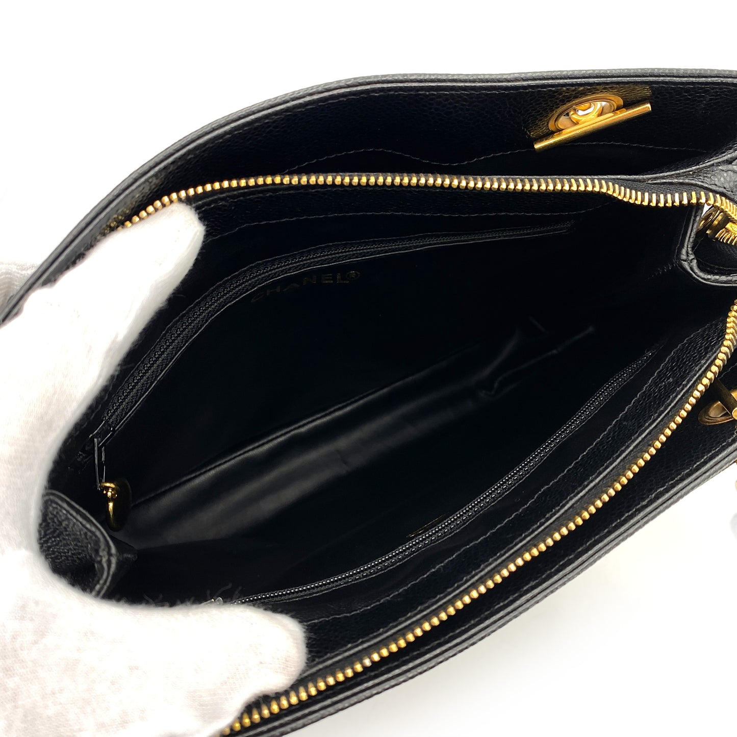 CHANEL VINTAGE CHAIN TOTE BAG BLACK CAVIAR SKIN 90242140