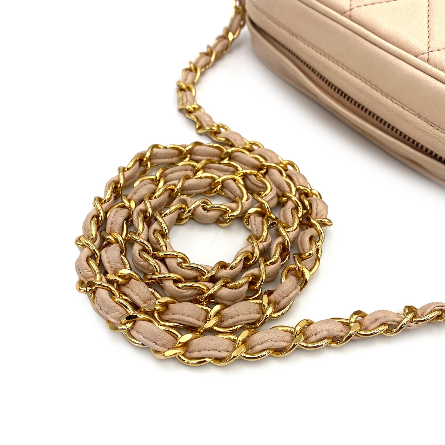 CHANEL VINTAGE MATELASSE CHAIN SHOULDER BAG LIGHT BEIGE LAMB SKIN 90242329