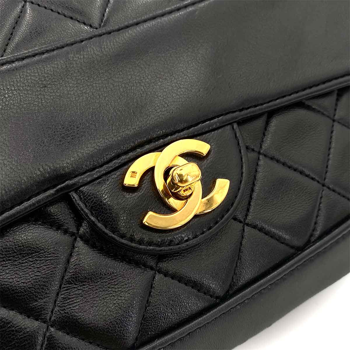 CHANEL VINTAGE MATELASSE CHAIN SHOULDER BAG BLACK LAMB SKIN 90242331