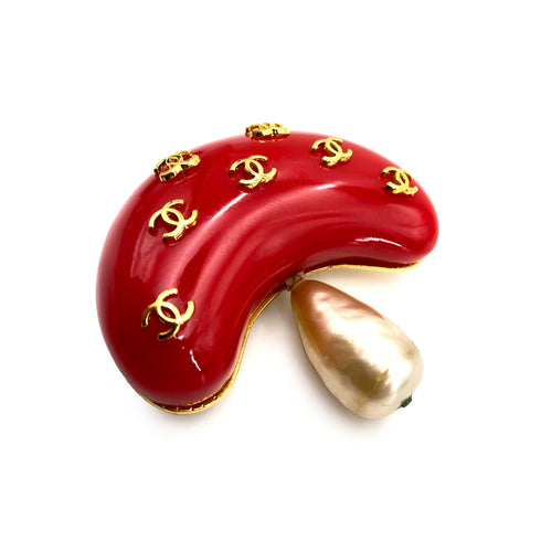 CHANEL VINTAGE BROOCH COCOMARK MUSHROOM MOTIF RED FAUX PEARL ACCESSORY 2/8 90242333 - PURPOSE