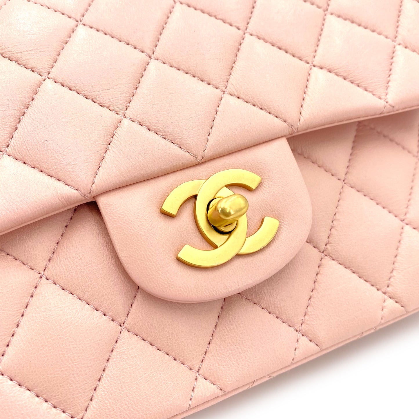 CHANEL VINTAGE CLASSIC FLAP MEDIUM CHAIN SHOULDER BAG PINK LAMB SKIN 90242347