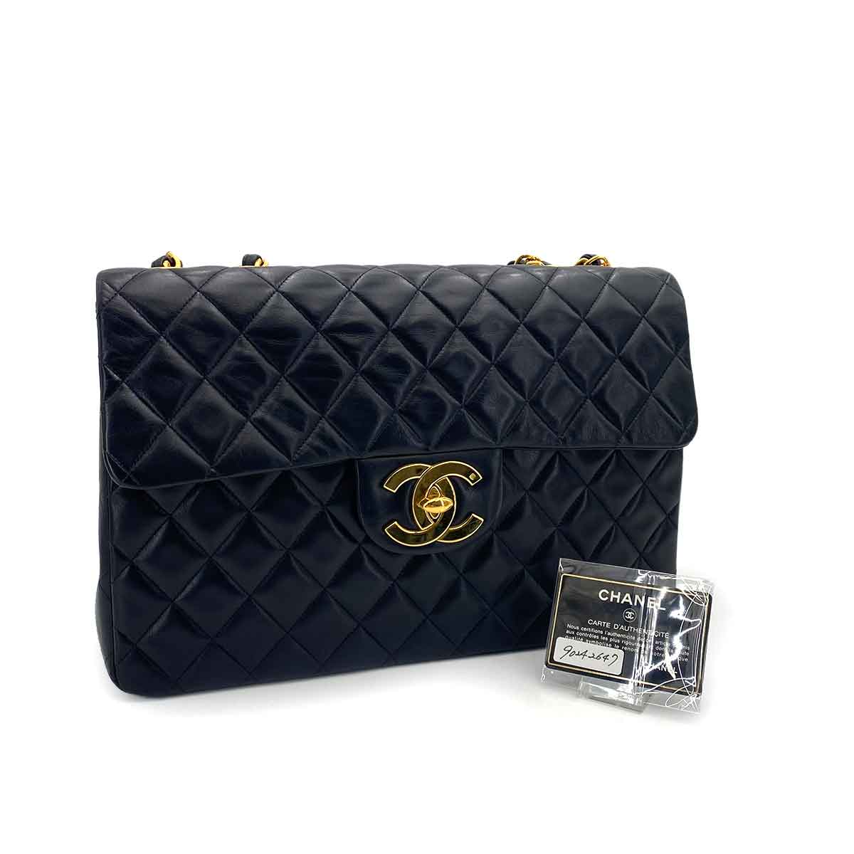 CHANEL VINTAGE MAXI MATELASSE 34 CHAIN SHOULDER BAG BLACK LAMB SKIN 90242647