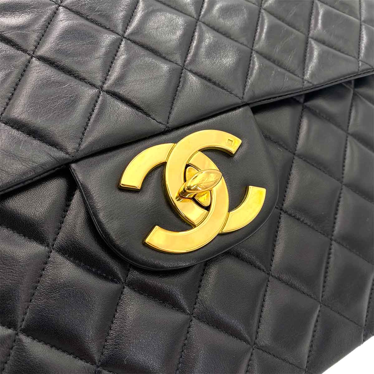 CHANEL VINTAGE MAXI MATELASSE 34 CHAIN SHOULDER BAG BLACK LAMB SKIN 90242647