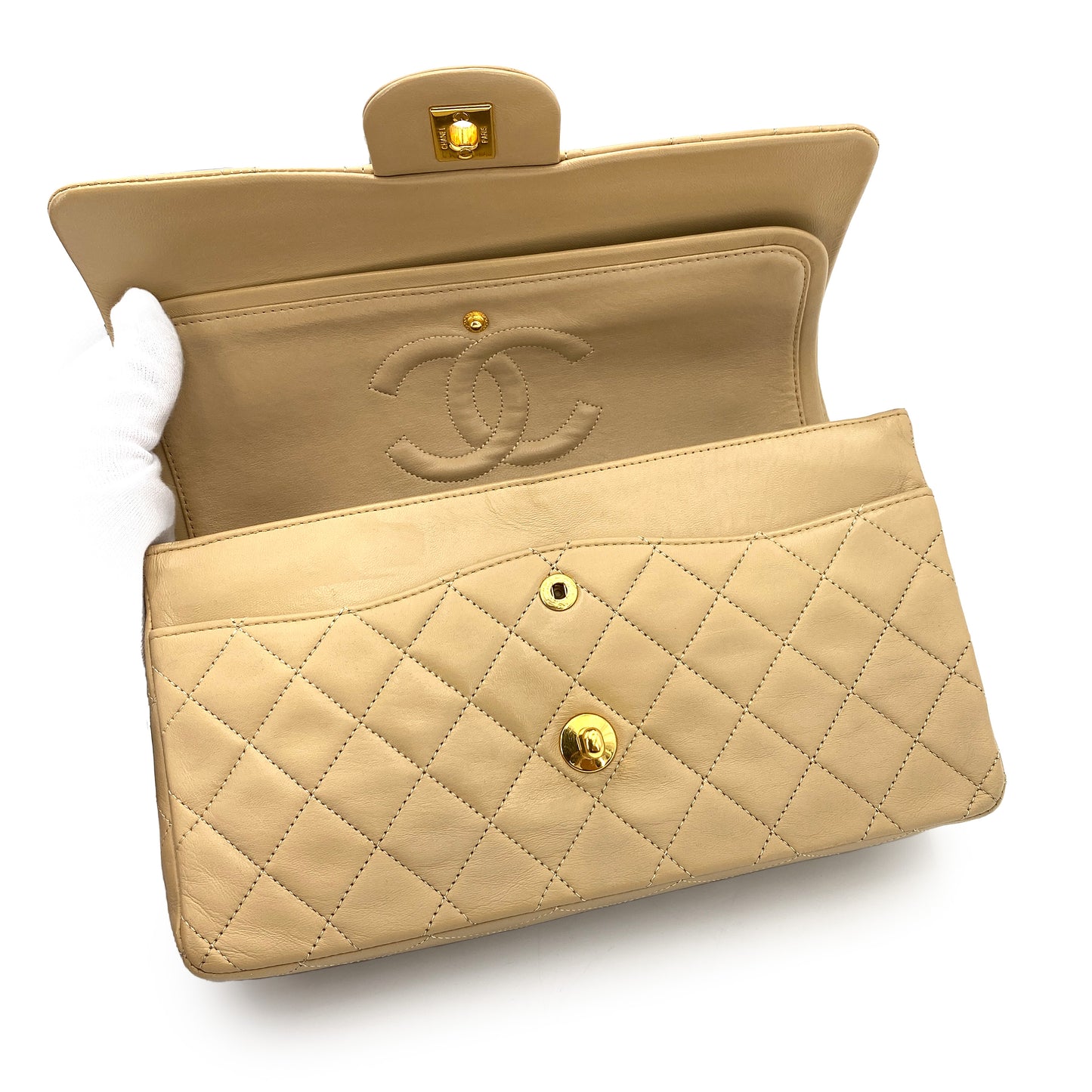 CHANEL VINTAGE CLASSIC FLAP MEDIUM CHAIN SHOULDER BAG BEIGE LAMB SKIN 90242660