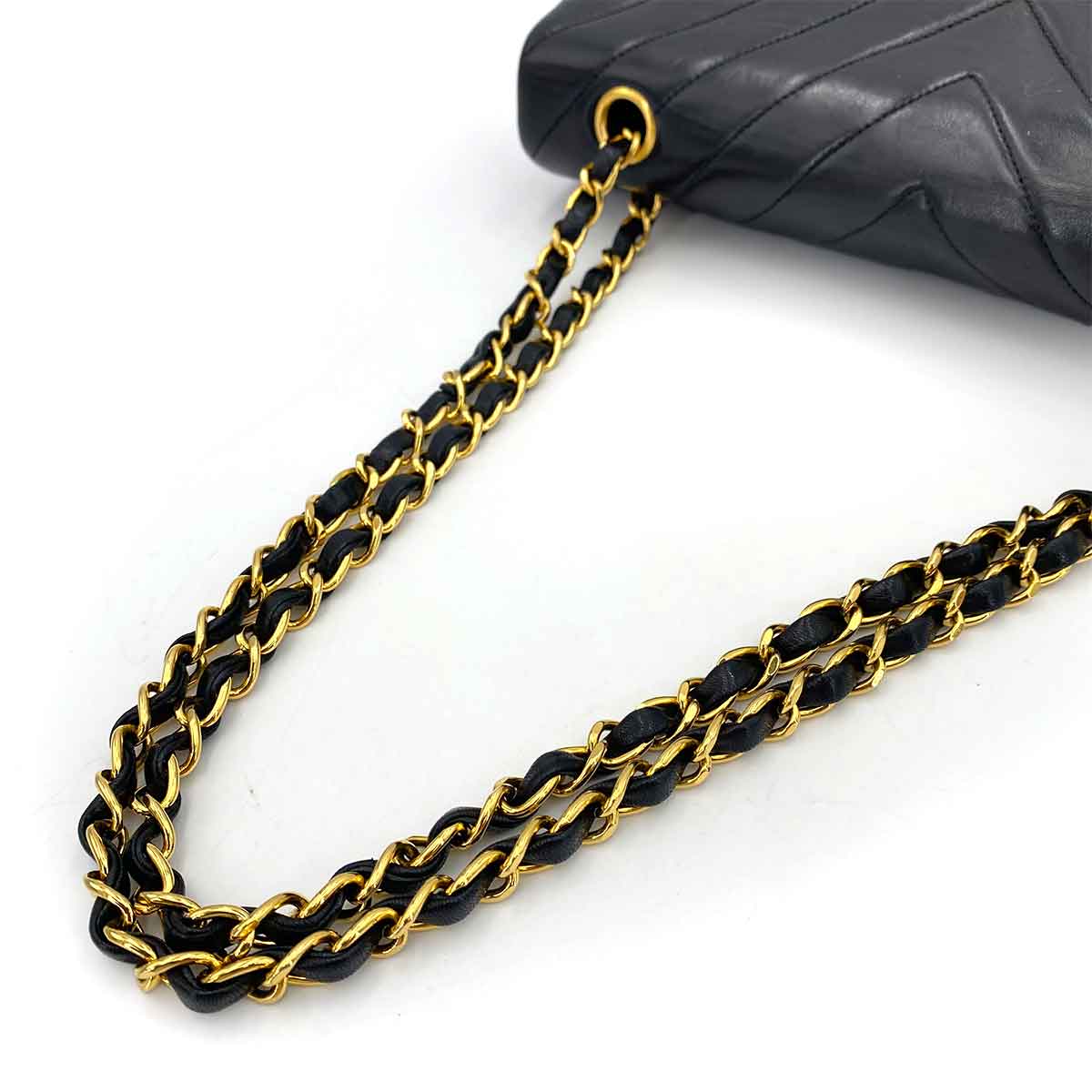 CHANEL VINTAGE CHEVRON DOUBLE FLAP CHAIN SHOULDER BAG BLACK LAMB SKIN 90242667