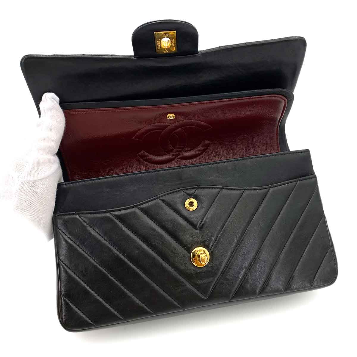 CHANEL VINTAGE CHEVRON DOUBLE FLAP CHAIN SHOULDER BAG BLACK LAMB SKIN 90242667