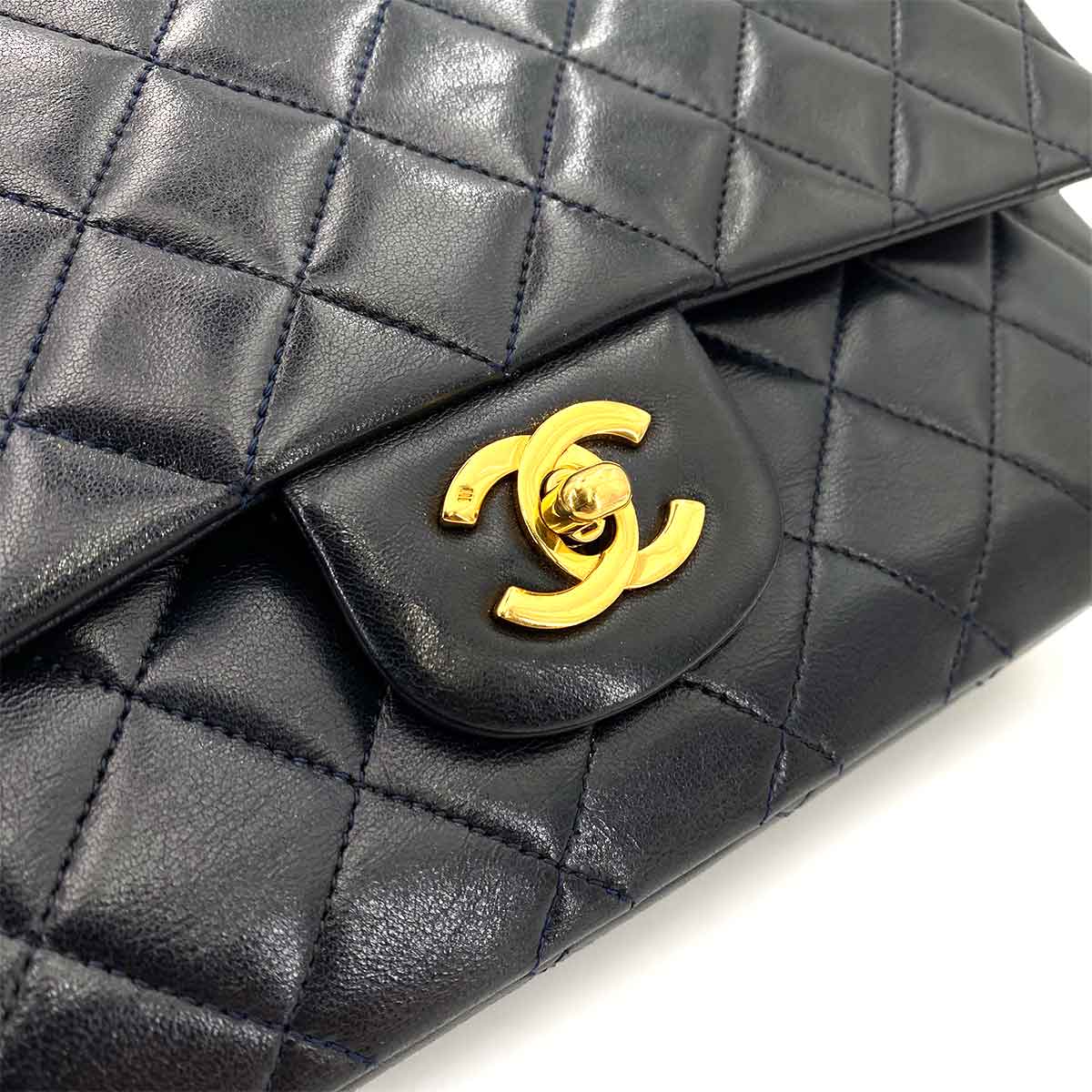 CHANEL VINTAGE CLASSIC FLAP MEDIUM CHAIN SHOULDER BAG NAVY LAMB SKIN 90242950