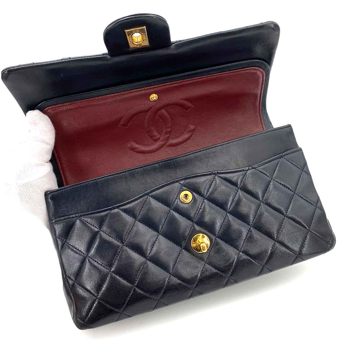 CHANEL VINTAGE CLASSIC FLAP MEDIUM CHAIN SHOULDER BAG NAVY LAMB SKIN 90242950