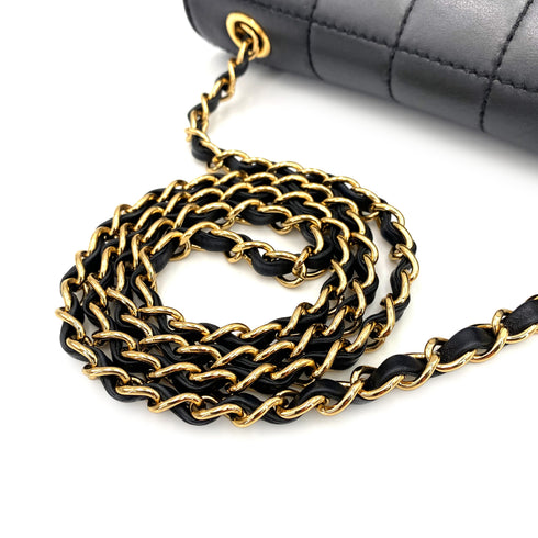 CHANEL VINTAGE CHOCOLATE BAR CHAIN SHOULDER BAG BLACK LAMB SKIN 90242972 - PURPOSE