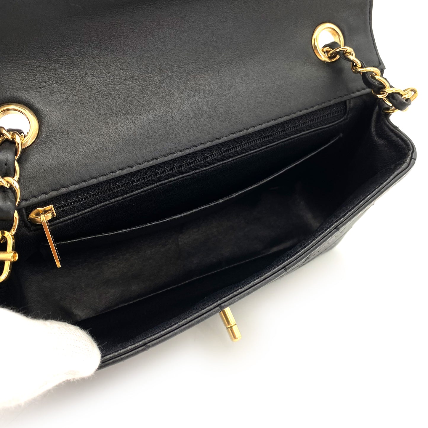 CHANEL VINTAGE CHOCOLATE BAR CHAIN SHOULDER BAG BLACK LAMB SKIN 90242972
