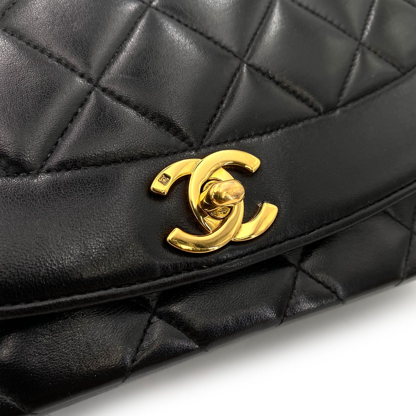 CHANEL VINTAGE DIANA MEDIUM CHAIN SHOULDER BAG BLACK LAMB SKIN 90242978