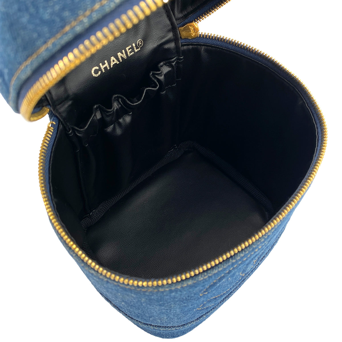 CHANEL VINTAGE VANITY HAND BAG BLUE DENIM 90242986