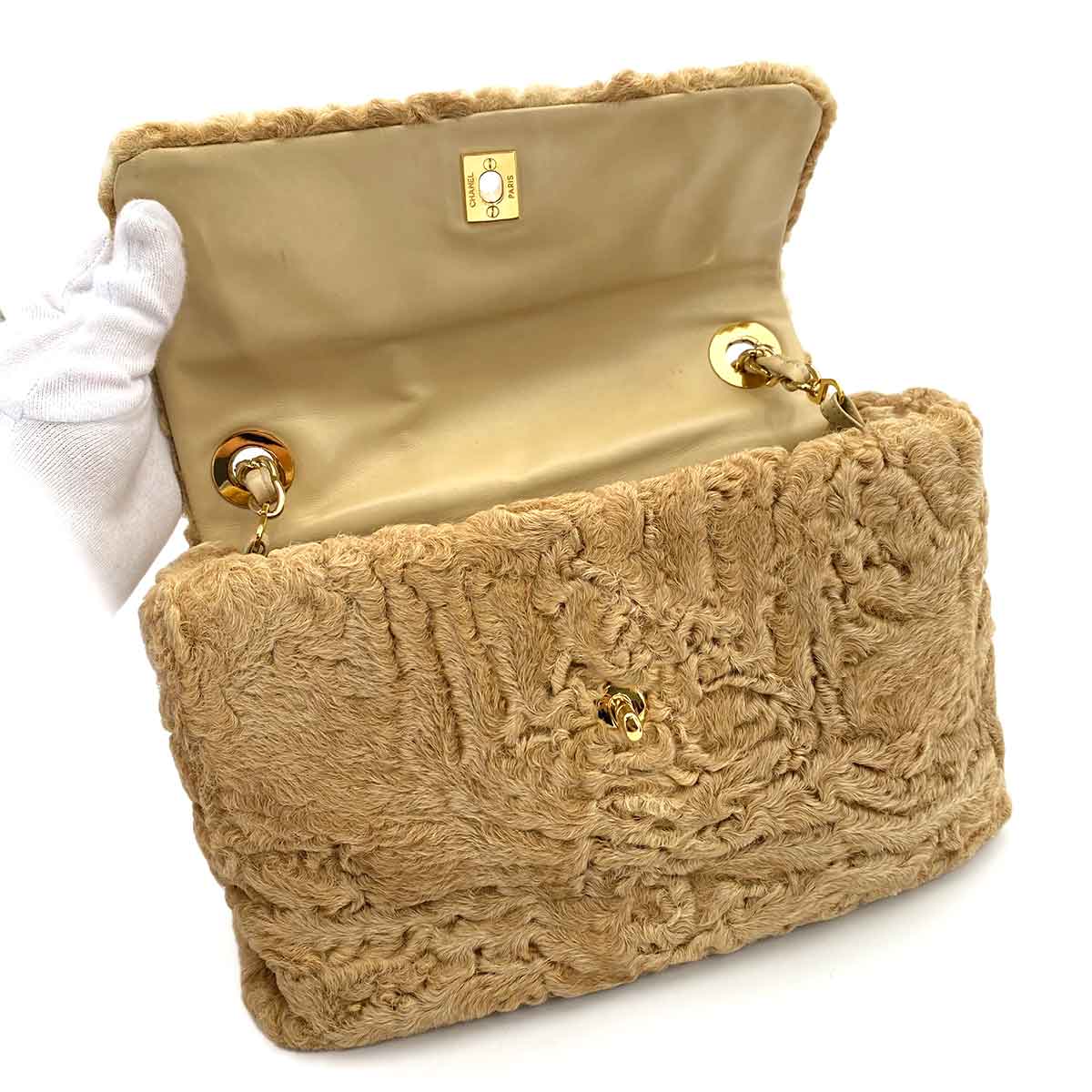 CHANEL VINTAGE CHAIN SHOULDER BAG BEIGE FUR 90242665