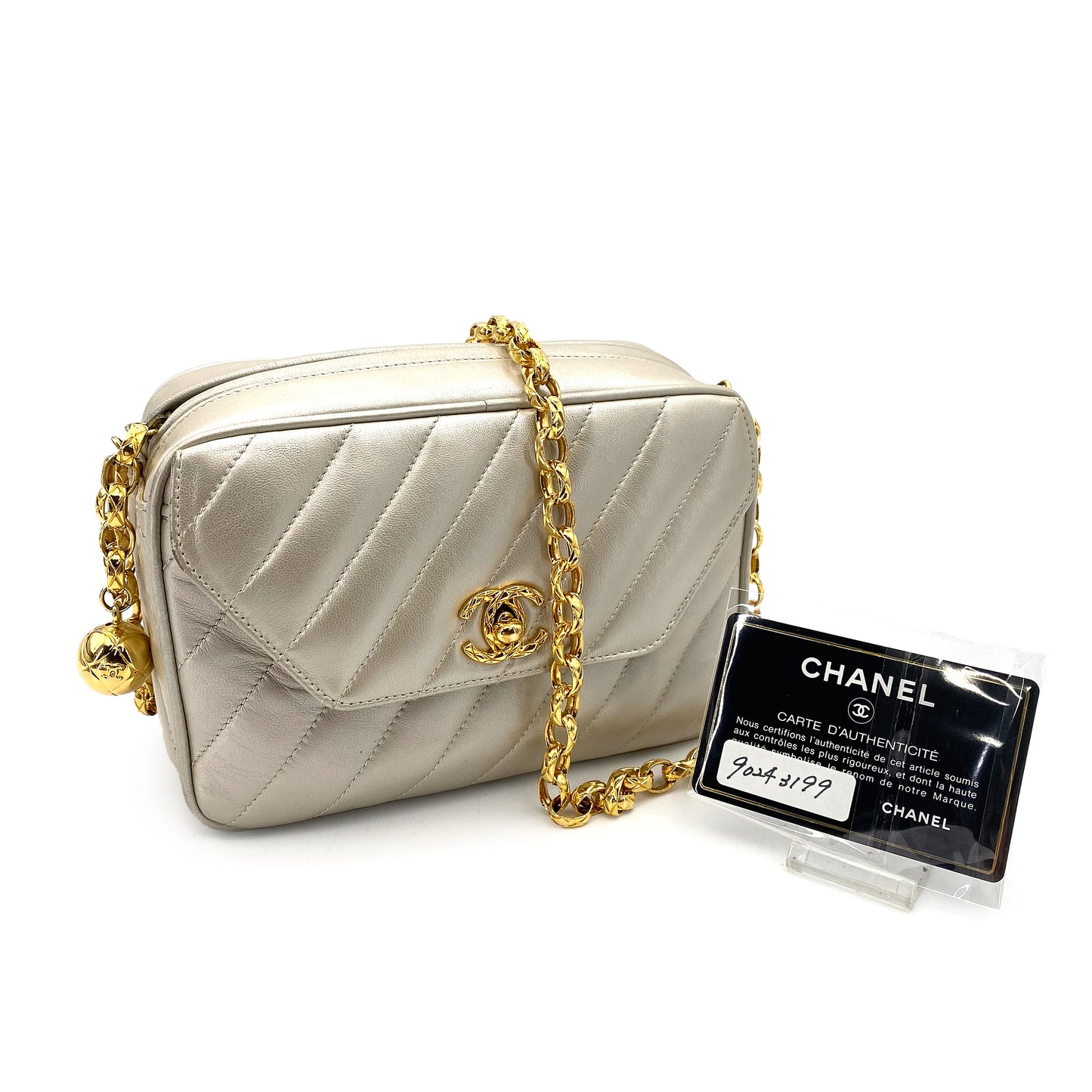 CHANEL VINTAGE BIJOU CHAIN SHOULDER BAG CHAMPAGNE GOLD LAMB SKIN 90243199